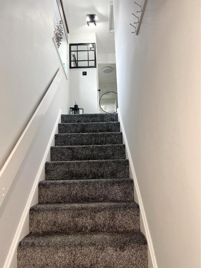 Stunning Apartment In Beckton With Private Entrance Londres Exterior foto